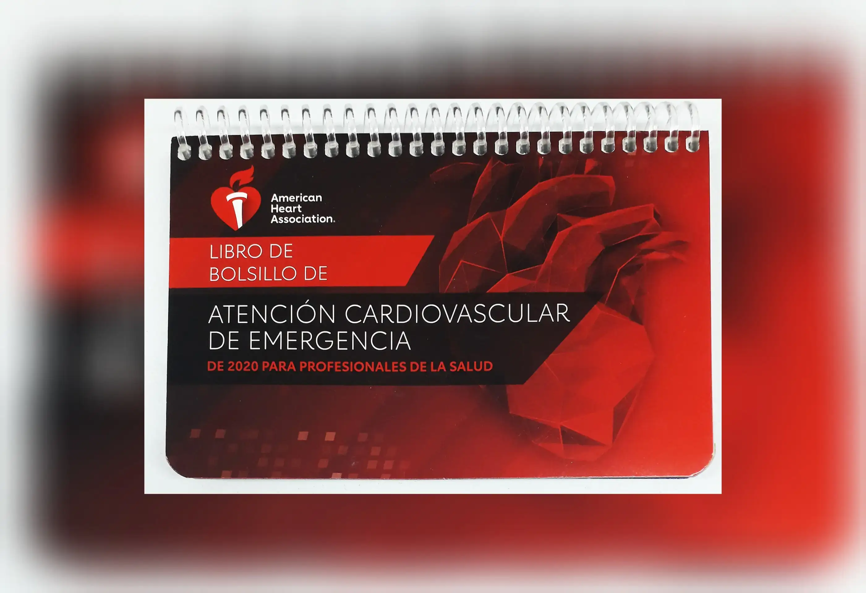 Libro de bosillo de Atención Cardiovascular de Emergencia