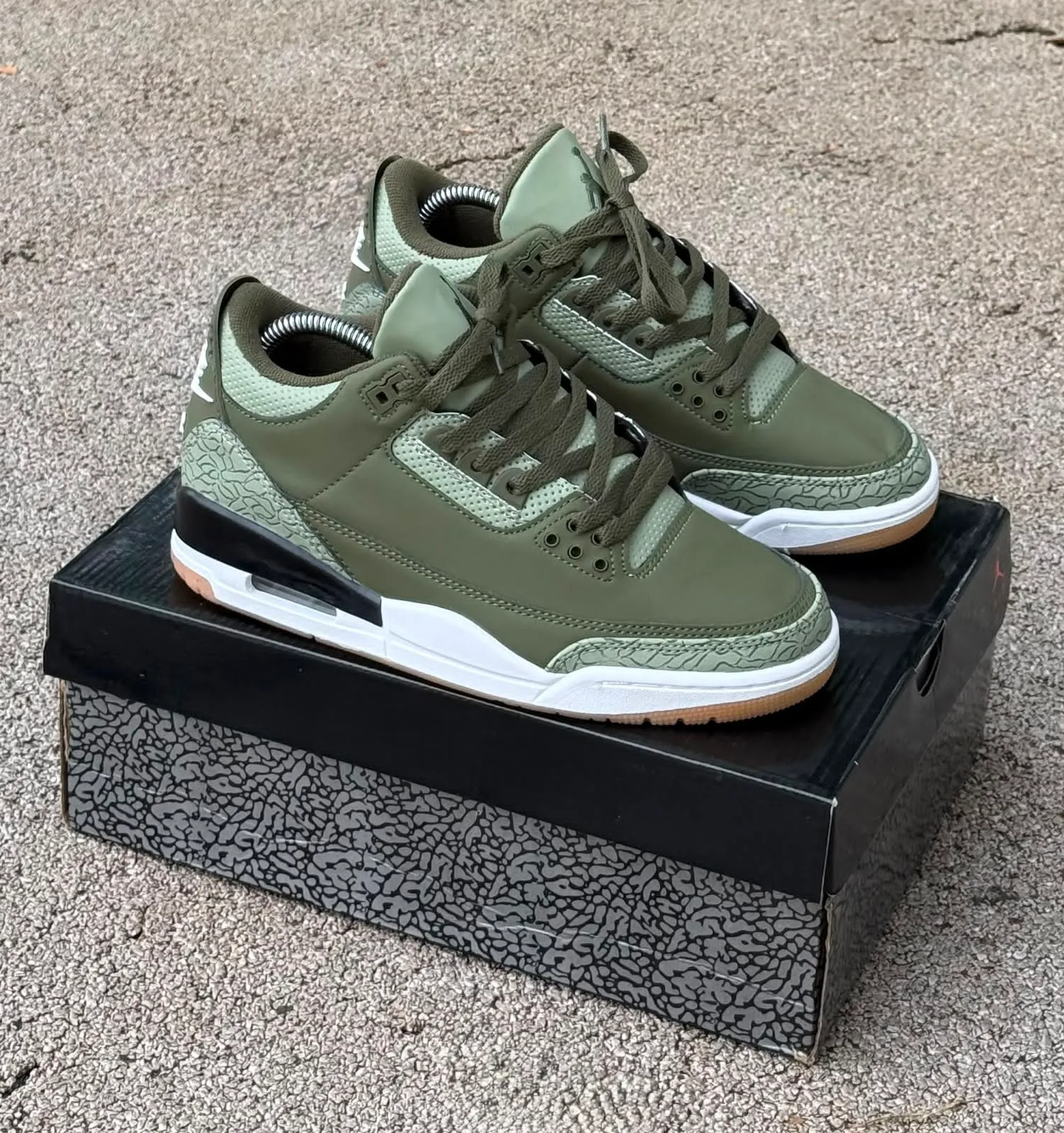 🙋♂️JORDAN RETRO 3
