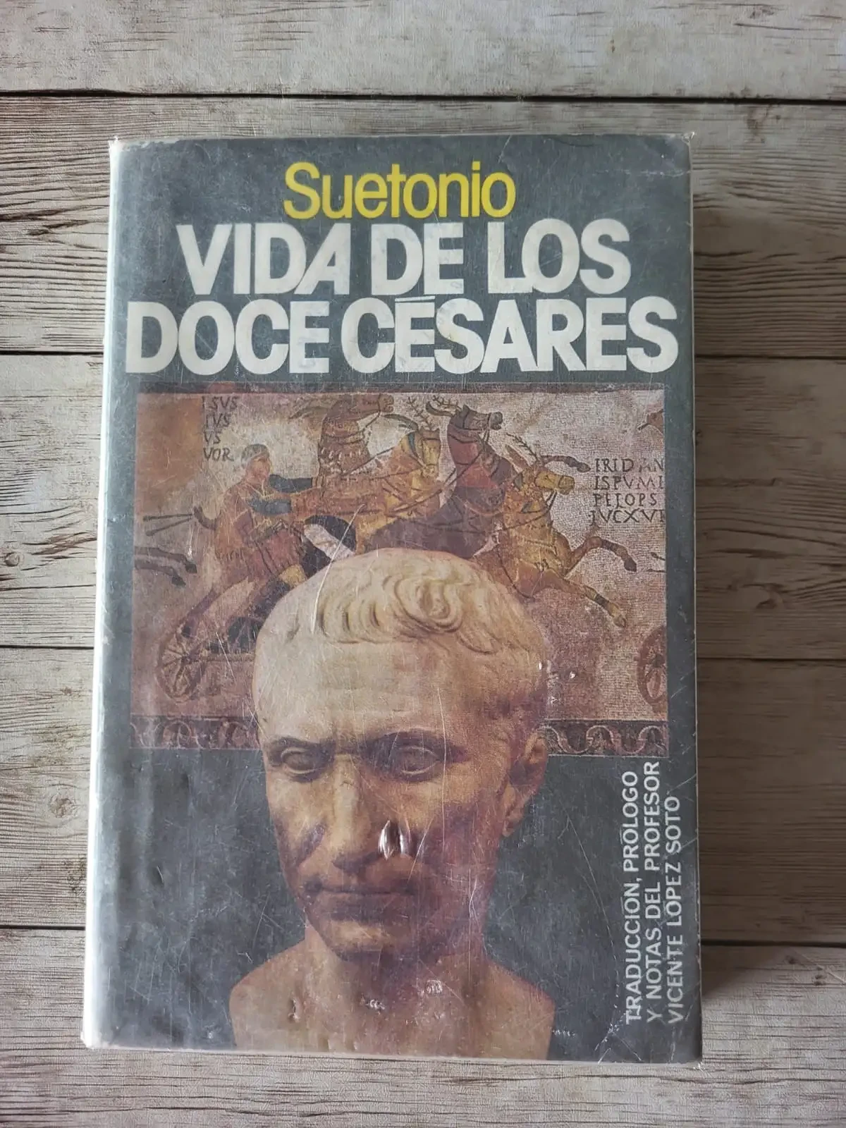 Vida de los doce cesares / Suetonio / Biografias / Historia