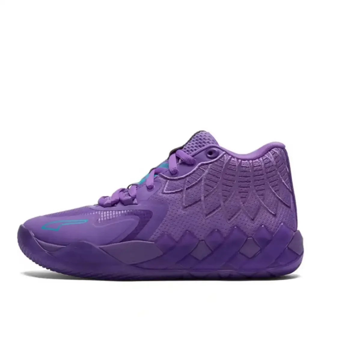 Lamelo Ball color morado
