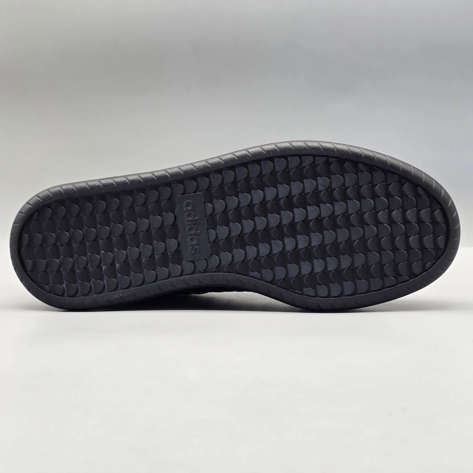 TENIS ADIDAS BARREDA 4