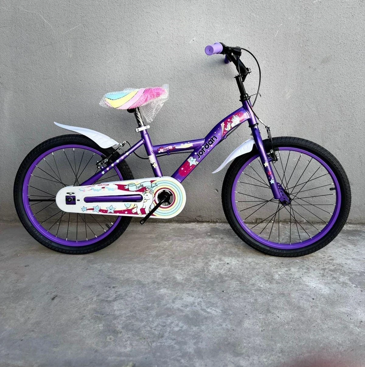 JORDAN R20 NENA 
