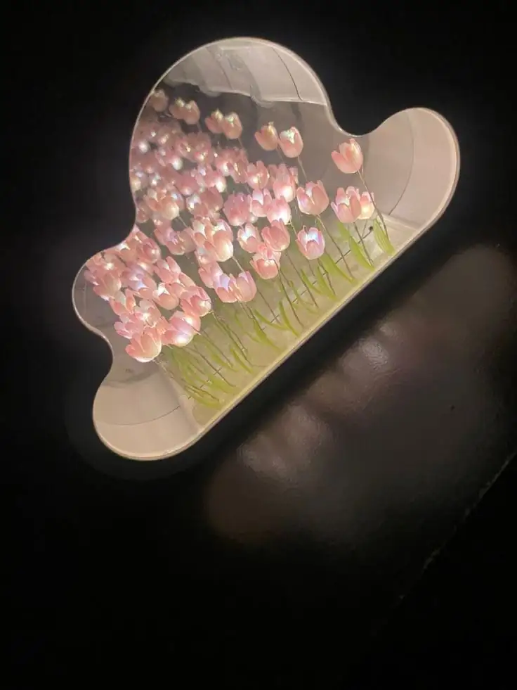 Lampara nube tulipanes 3
