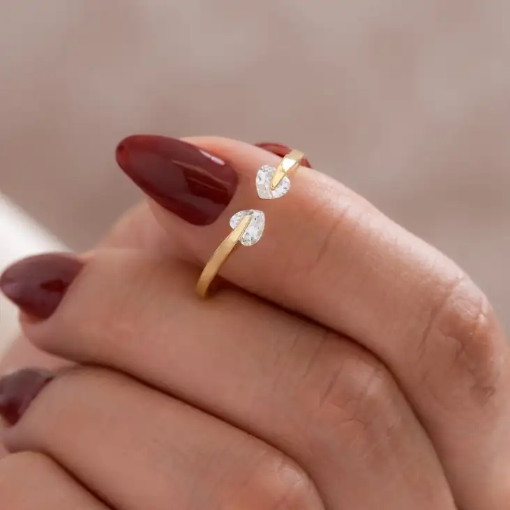 ANILLO CORAZONESS CIRCONIA.
