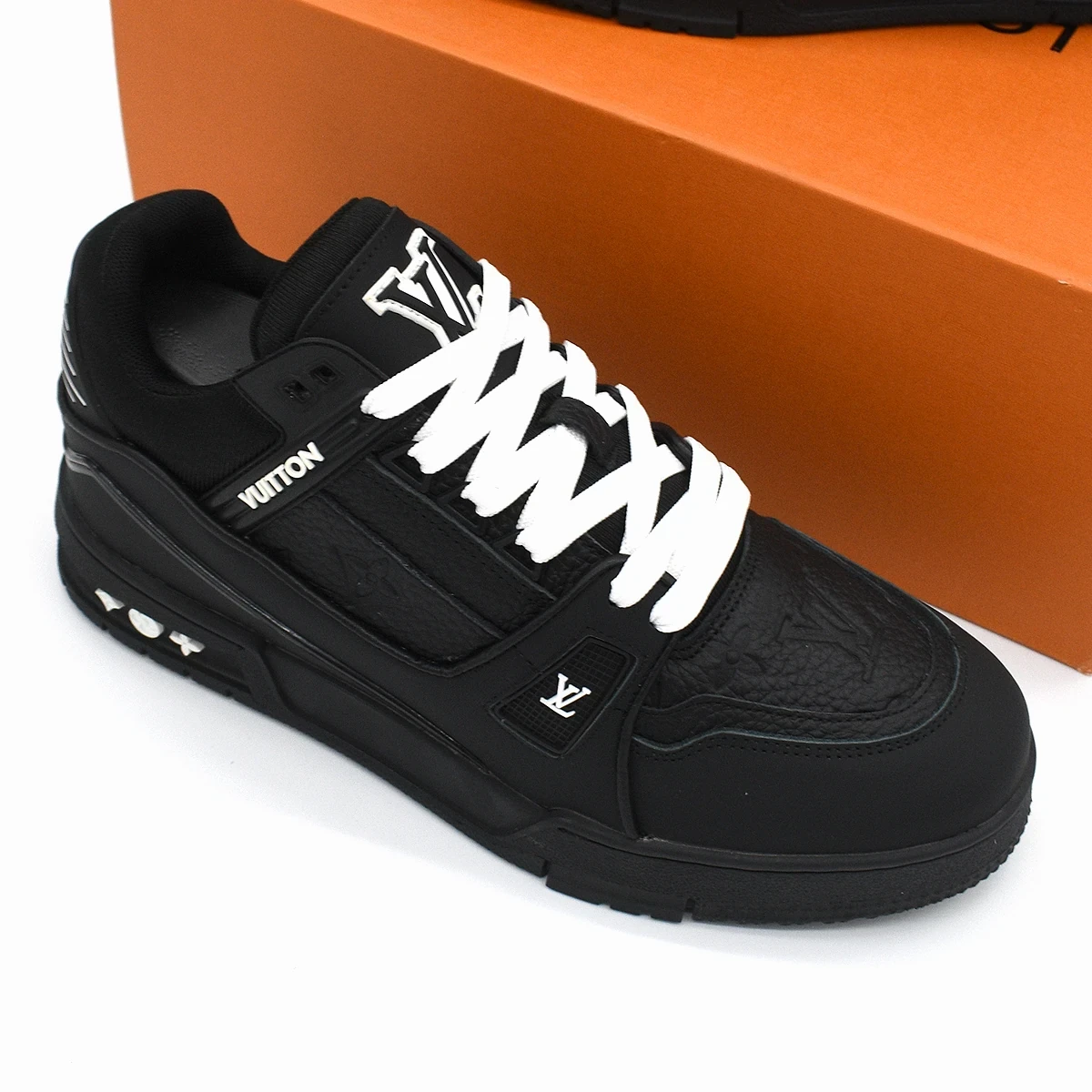 Tenis LV Trainer 8