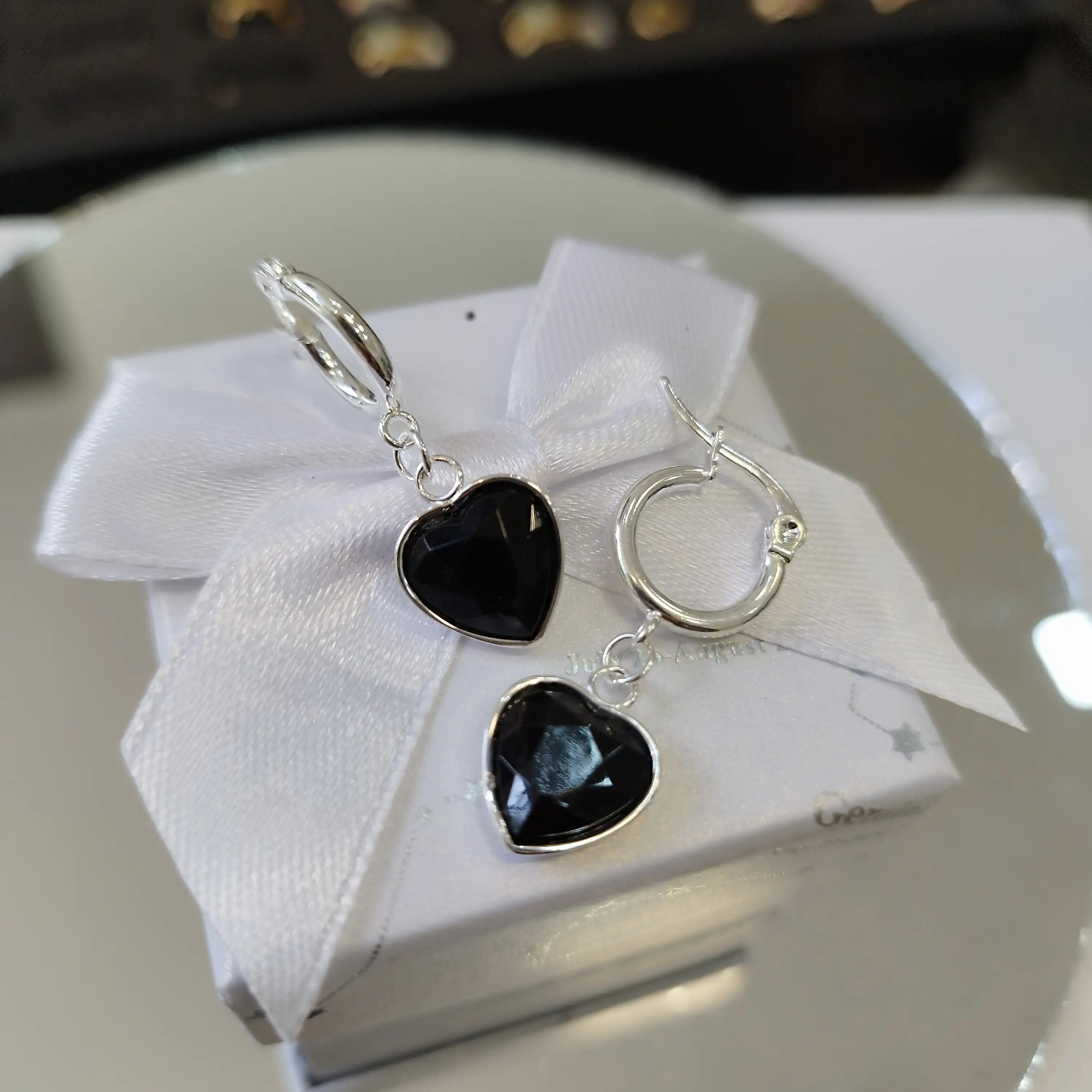 Cristal Swarovski negro