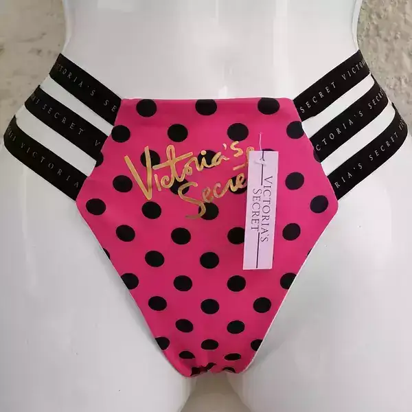 Vikiny Rosa bolitas negras 2