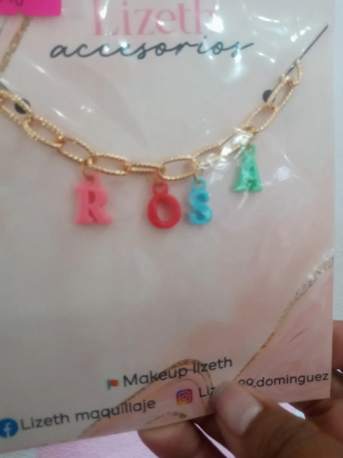 Cadena nombre rosa