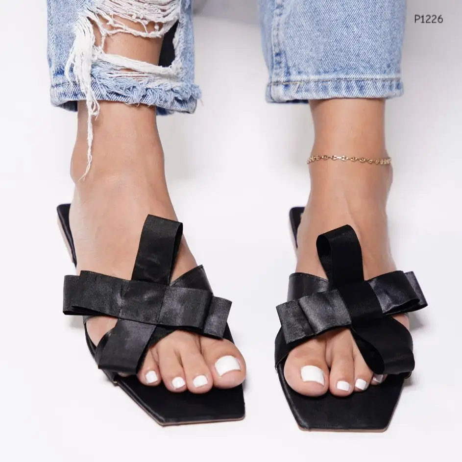 Plana satin