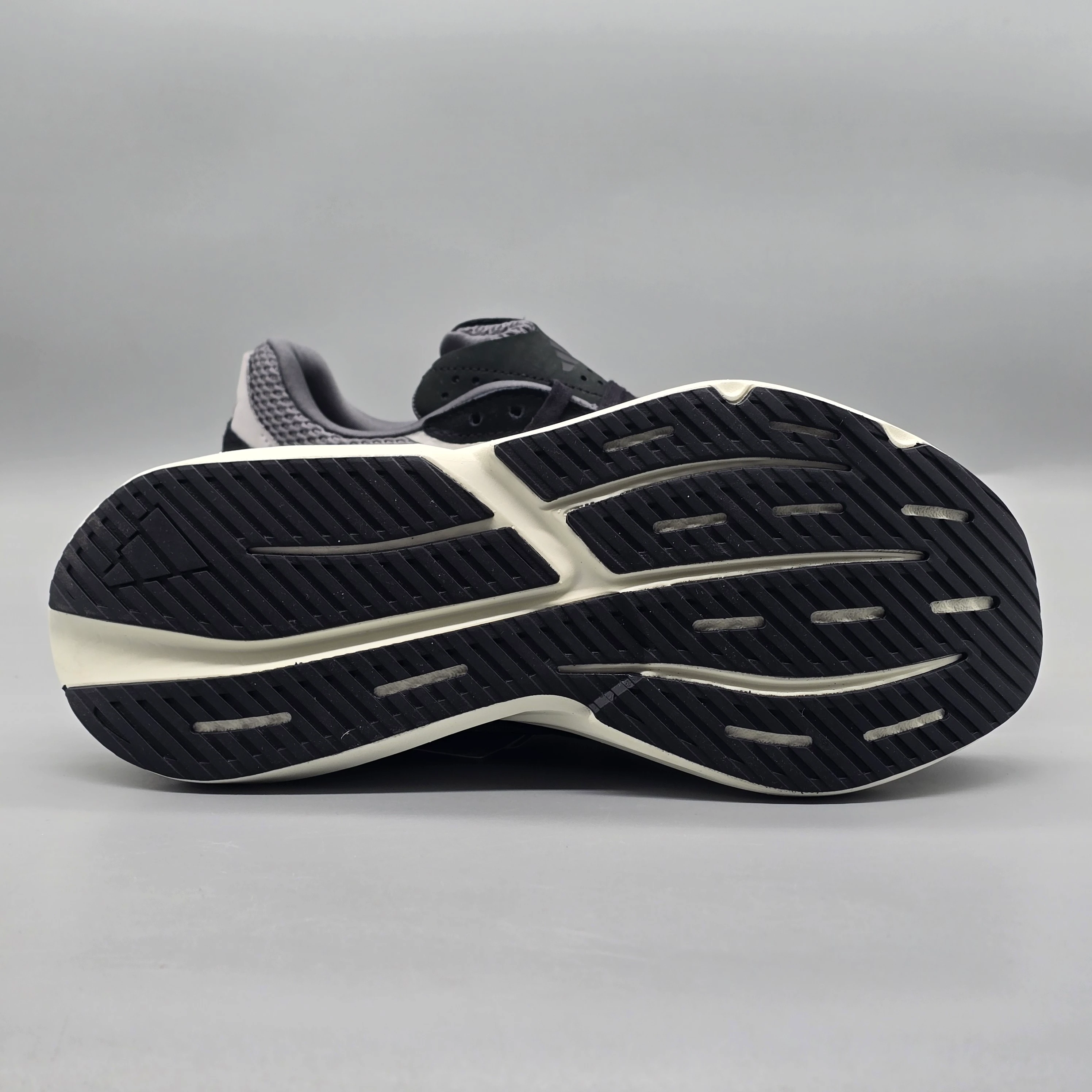 ADIDAS LIGHTBLAZE 9