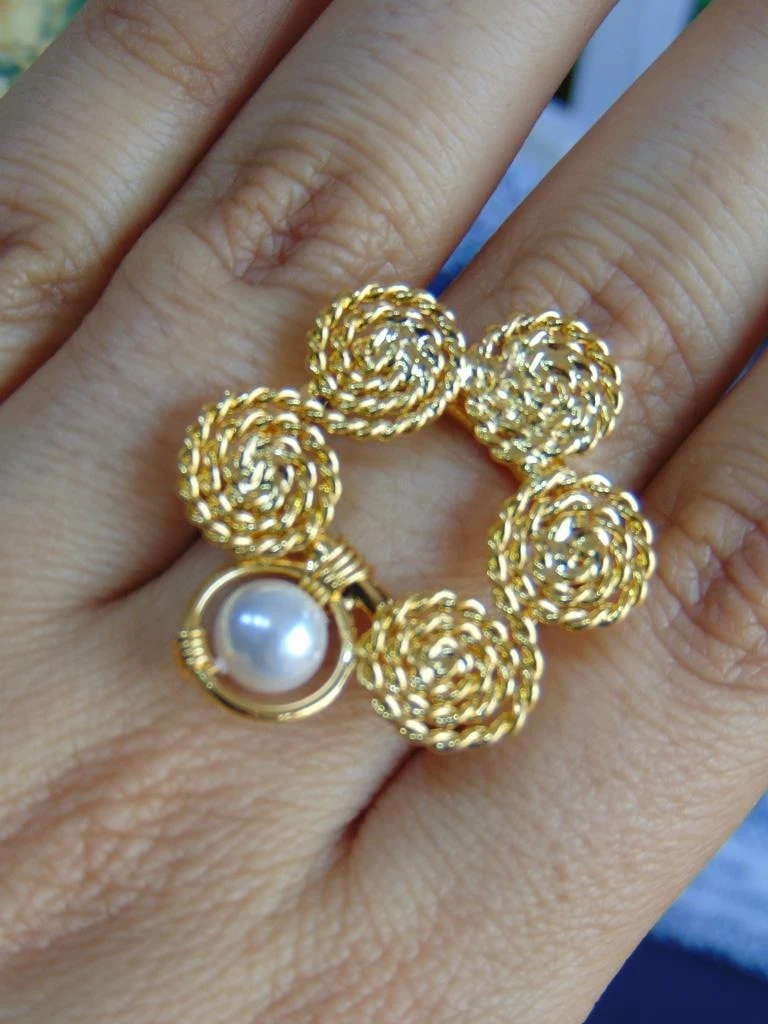 ANILLO BAÑO DE ORO 24K AROS ENTORCHADOS PERLA 2