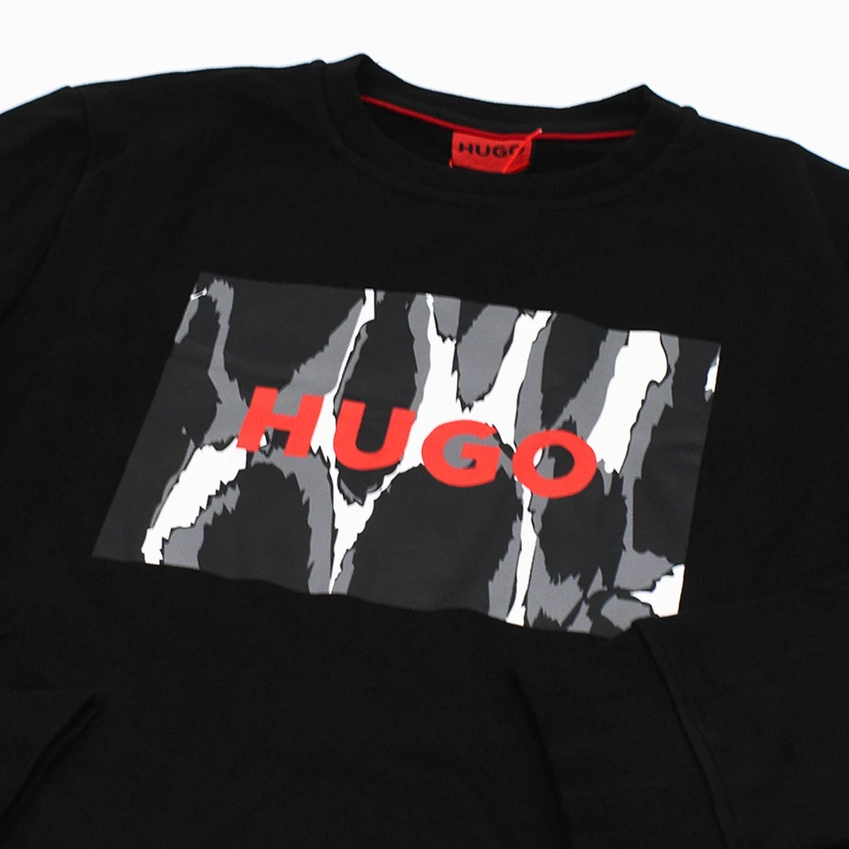 Sueter Hugo 4