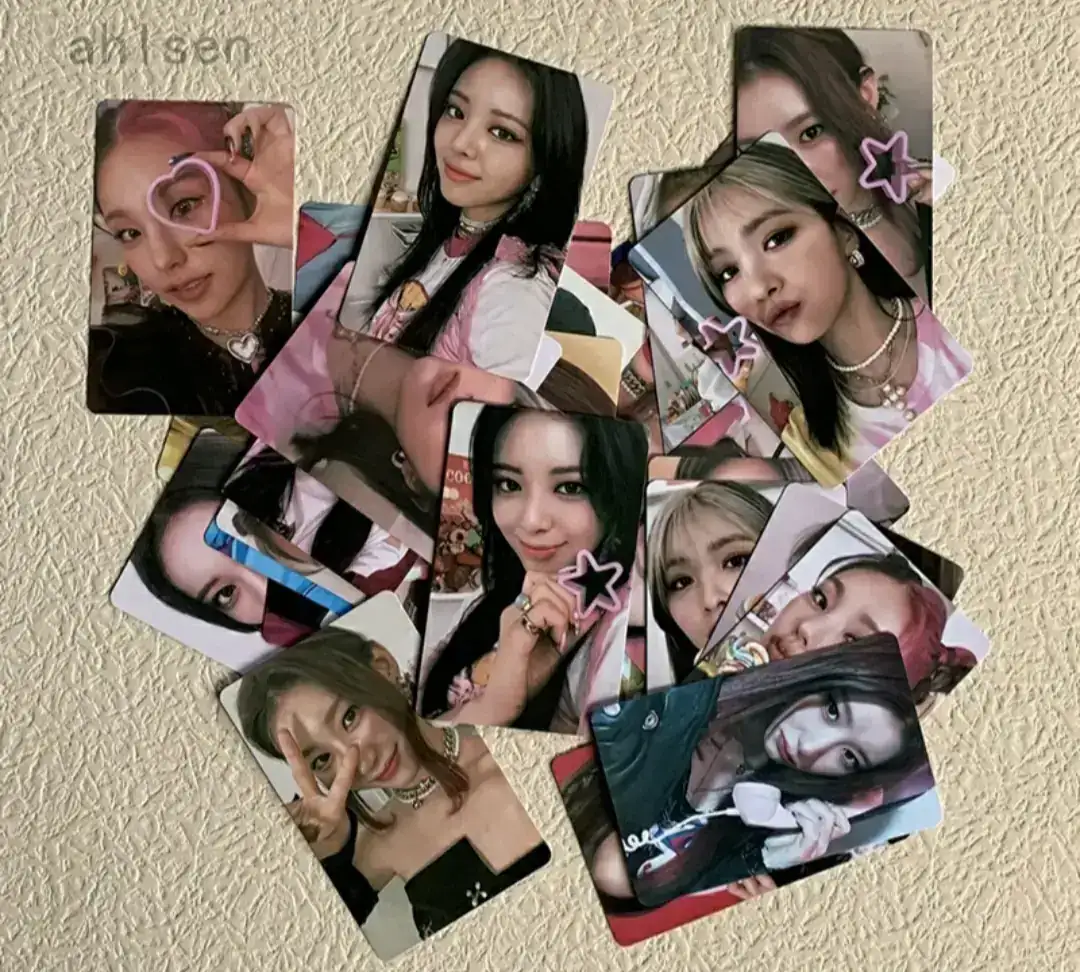 Photocards Itzy (Caja con 30 piezas) 2
