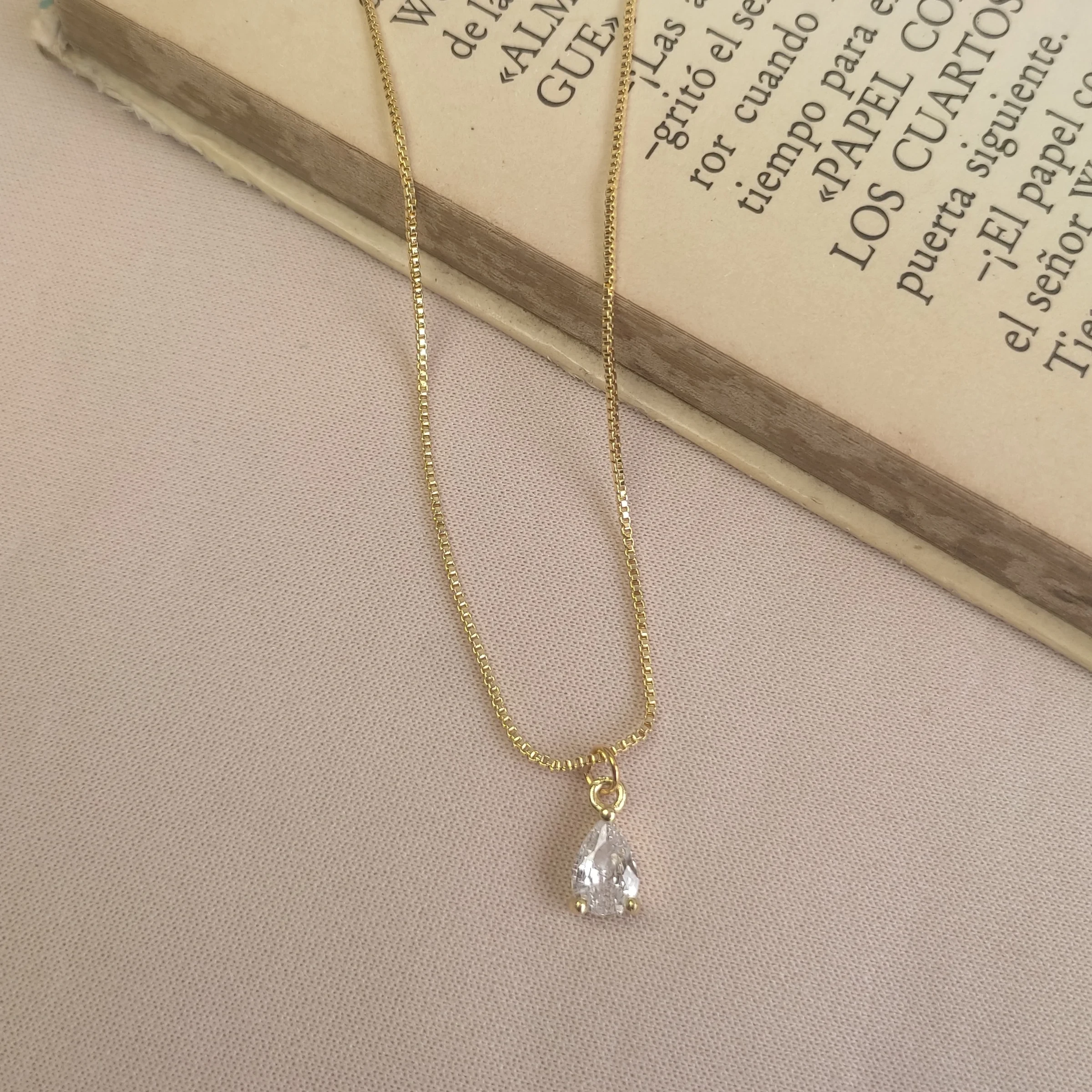 CADENA MINIMALISTA PRINCESS