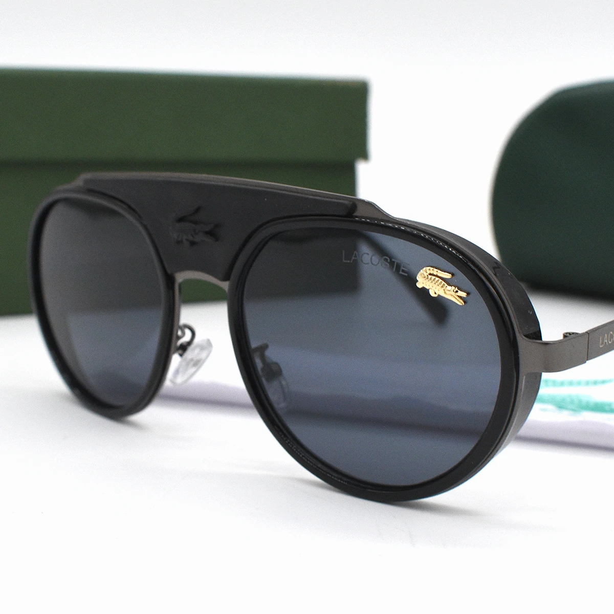 Gafas de sol Lacoste 10