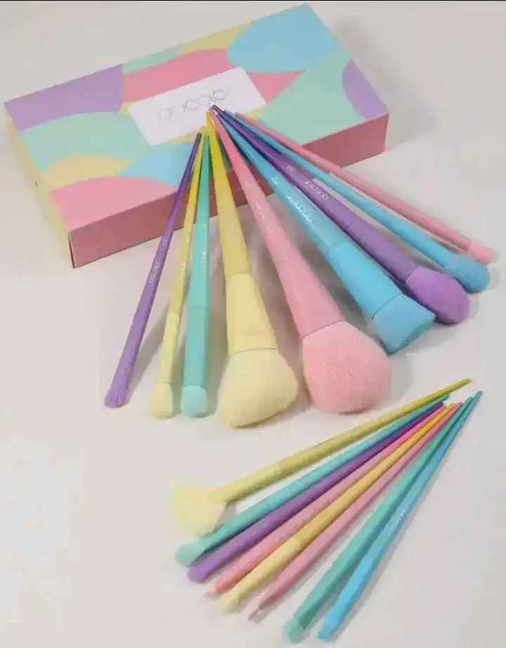SET DE BROCHAS UNICORNS 3