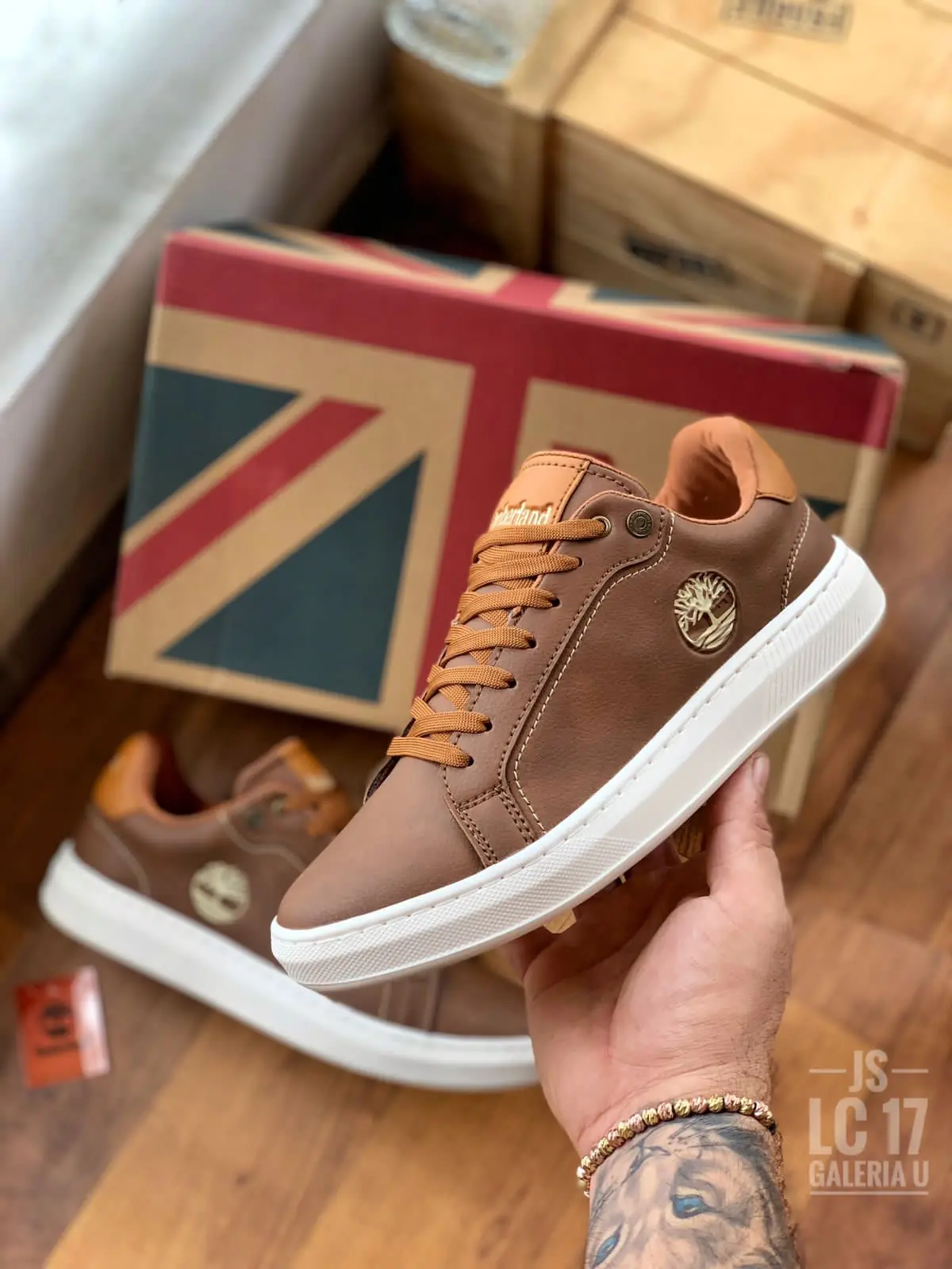 TIMBERLAND AA 2