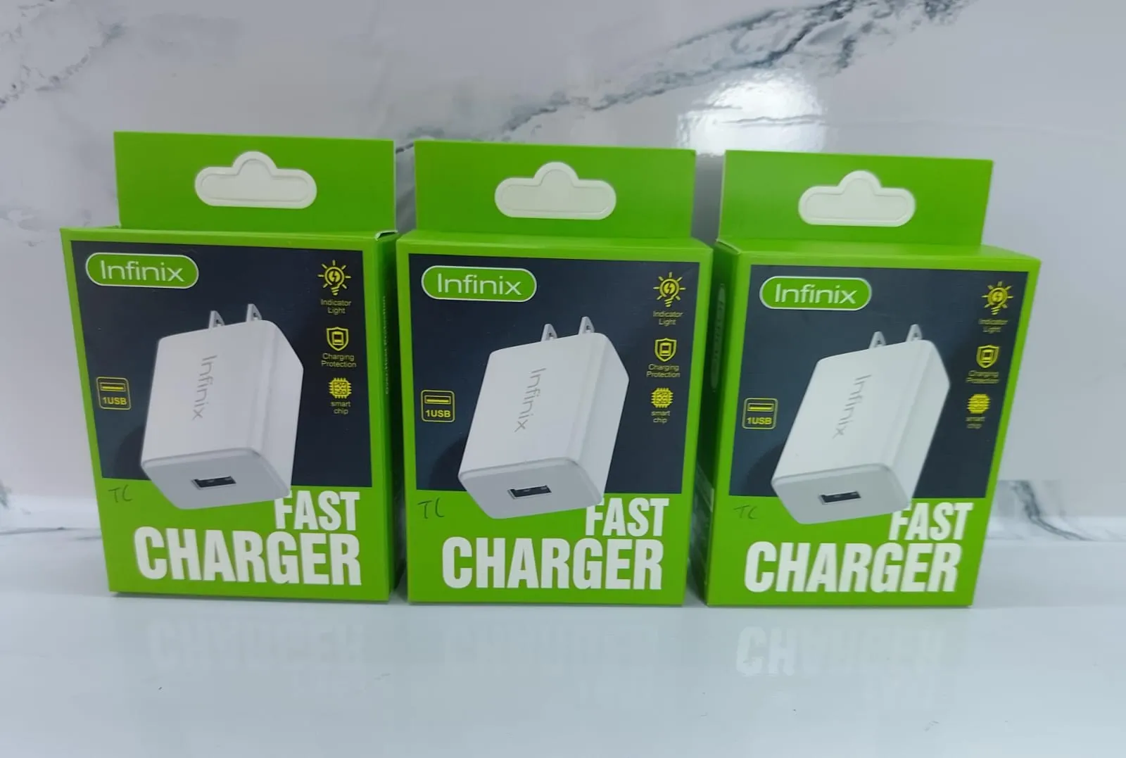Cargador infinix 2A tipoC y V8