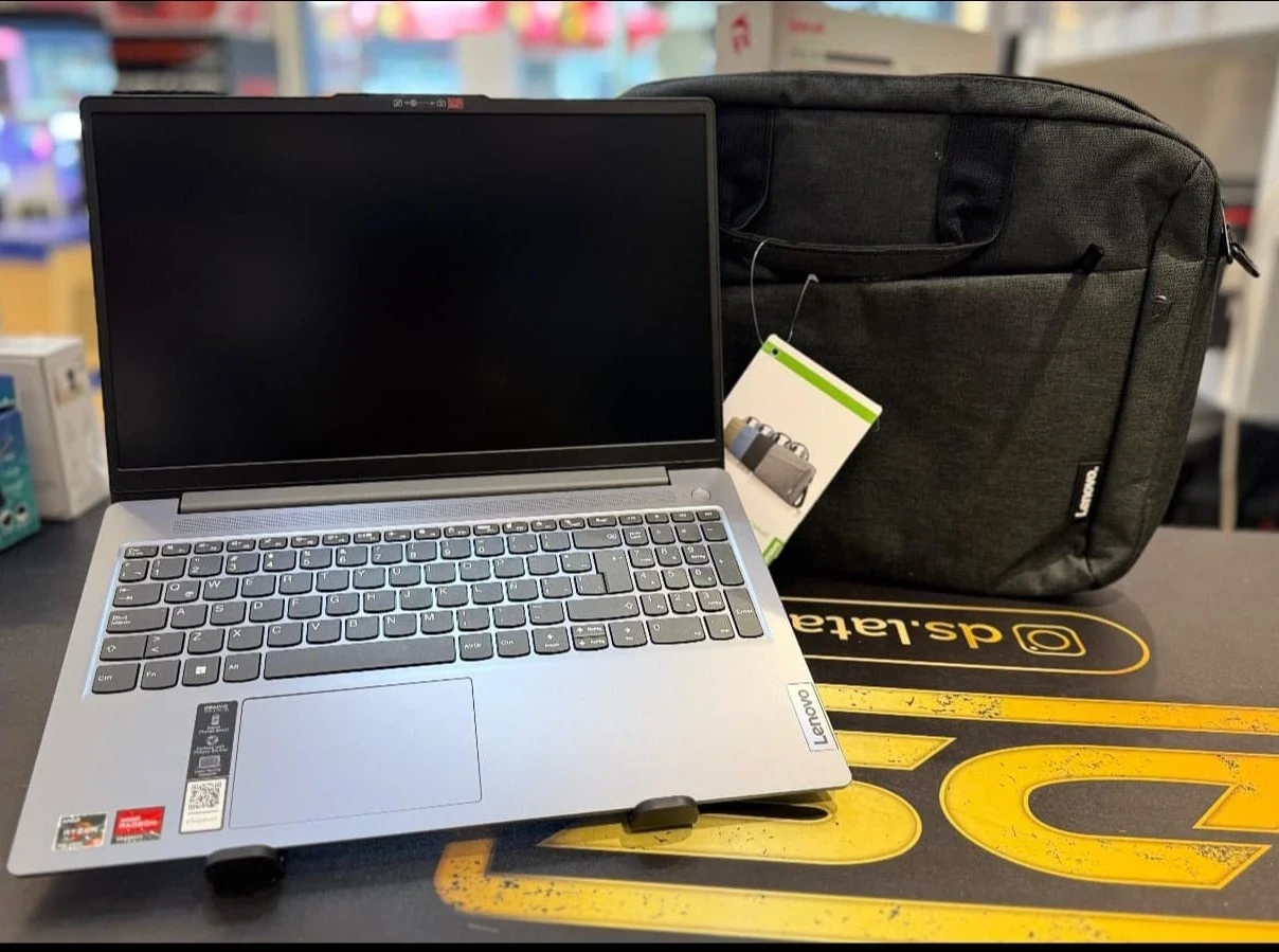 NOTEBOOK LENOVO 15.6" IP SLIM 3 15AMN8 RYZEN5 7520U 512/8GB