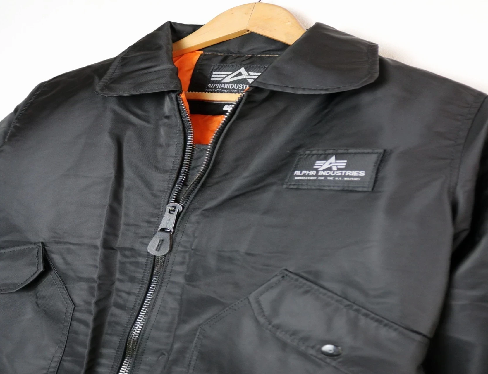 Chaqueta bomber alpha M 2