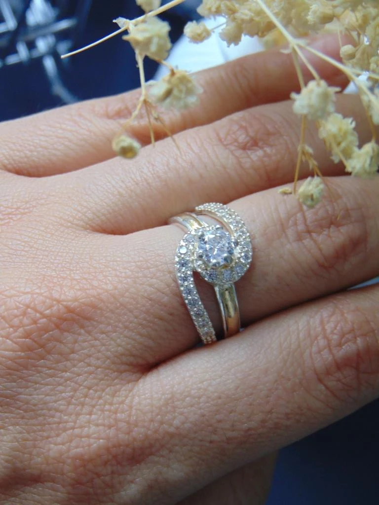 ANILLO PLATA LEY 925 LINEAS CIRCONES LINEA ORO TALLA 8