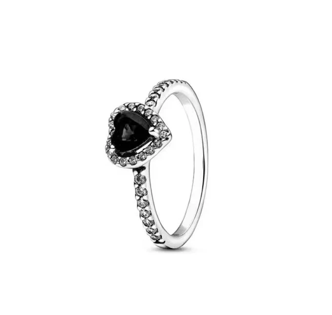 Anillo Corazón Relieve Negro 