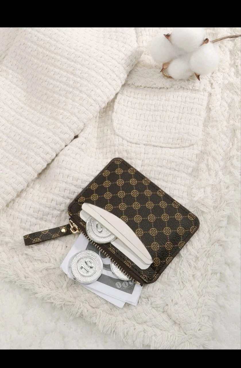Monedero Tarjetero Southland Ultra-Slim– Diseño Minimalista en Poliuretano con Cierre Dorado. 3