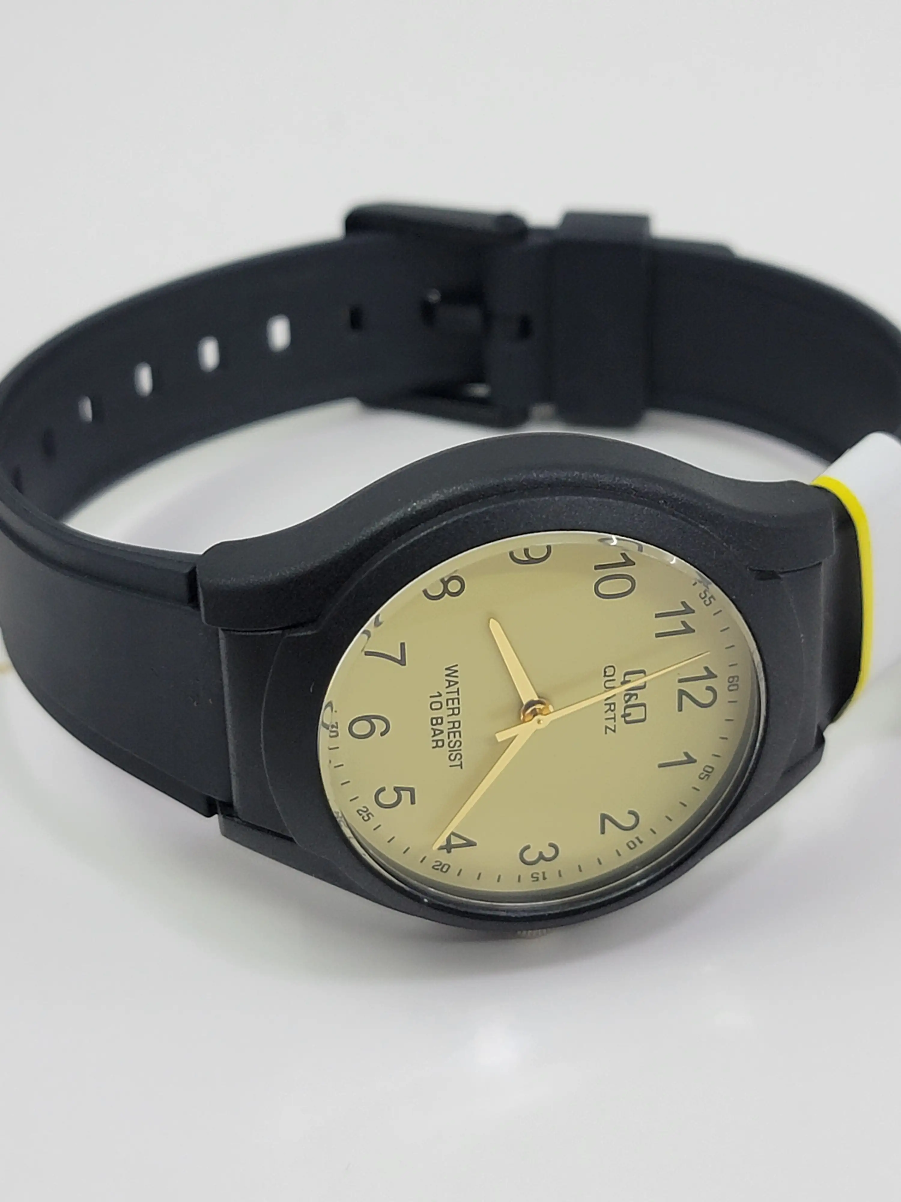 RELOJ DE GOMA Q&Q 4