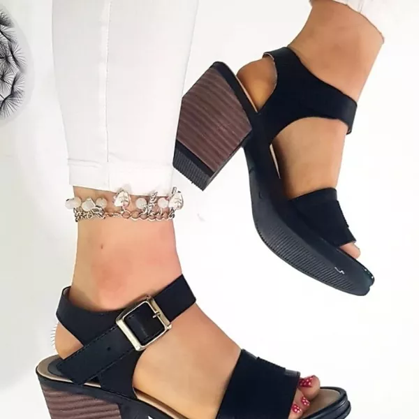 Sandalias