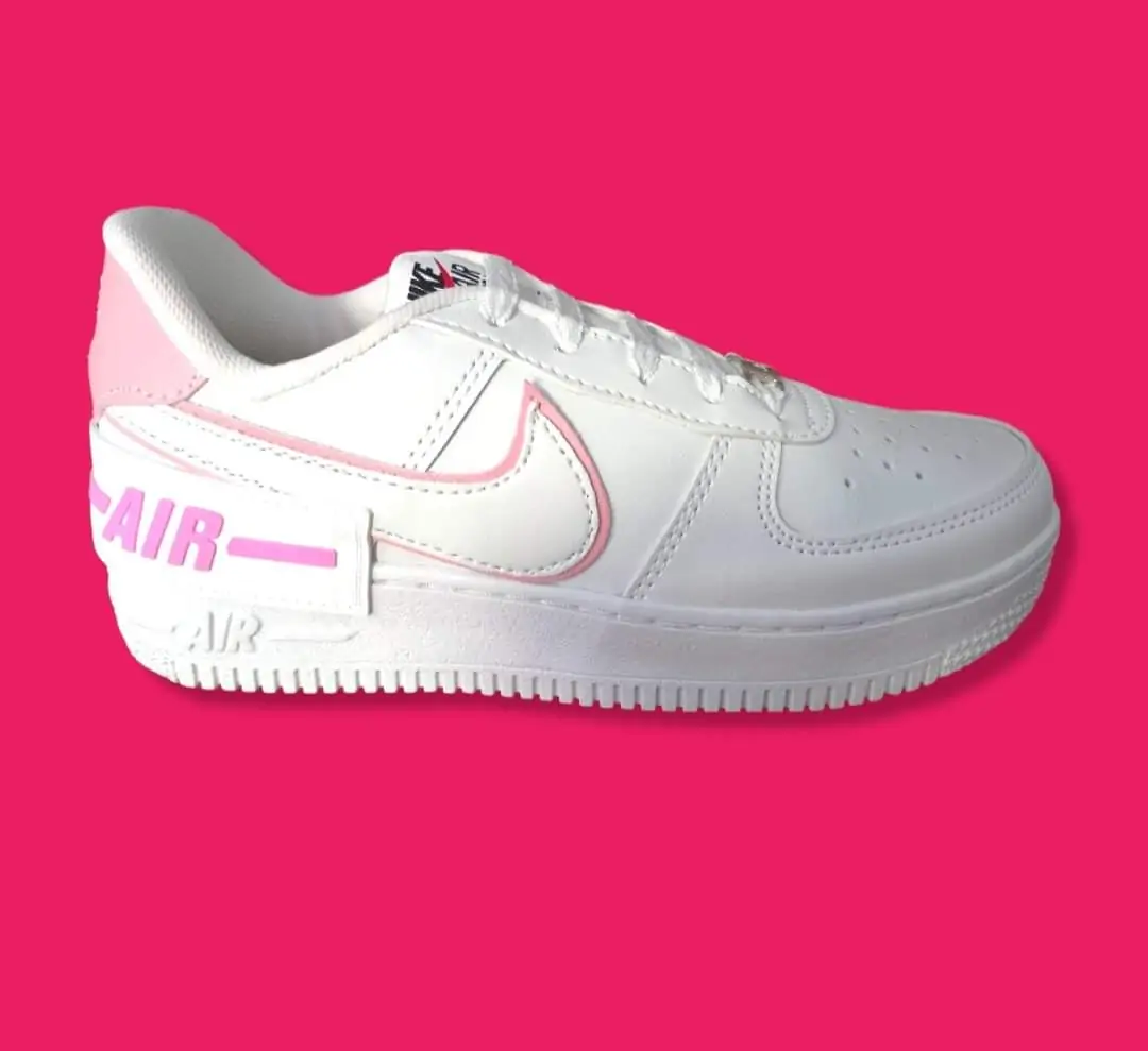 Nike Air, color blanco y rosa