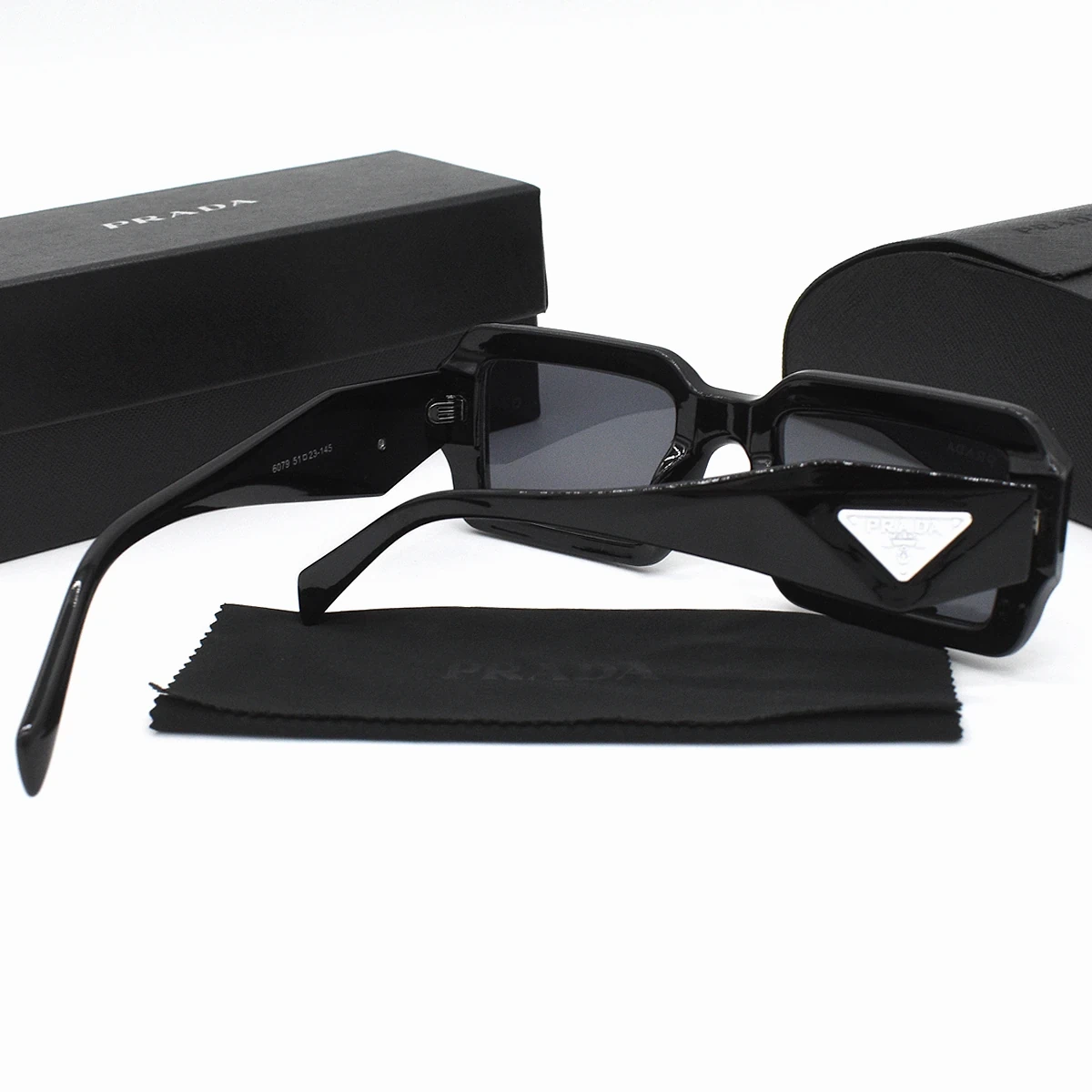 Lentes de Sol Prada SPR08Y 6