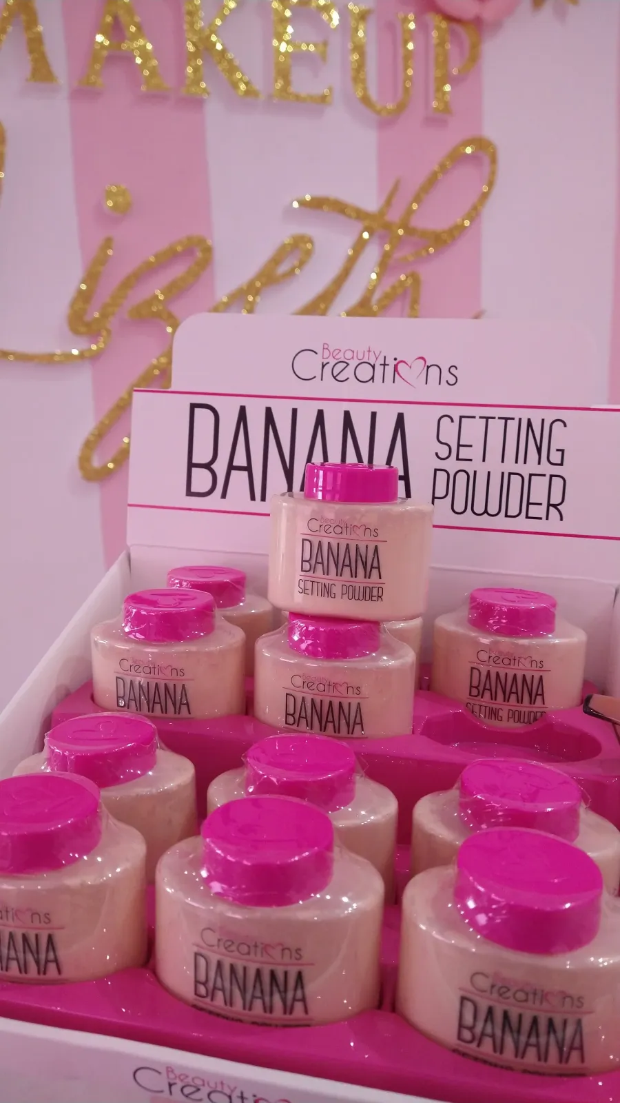 Polvo fijador banana de beauty creations 2