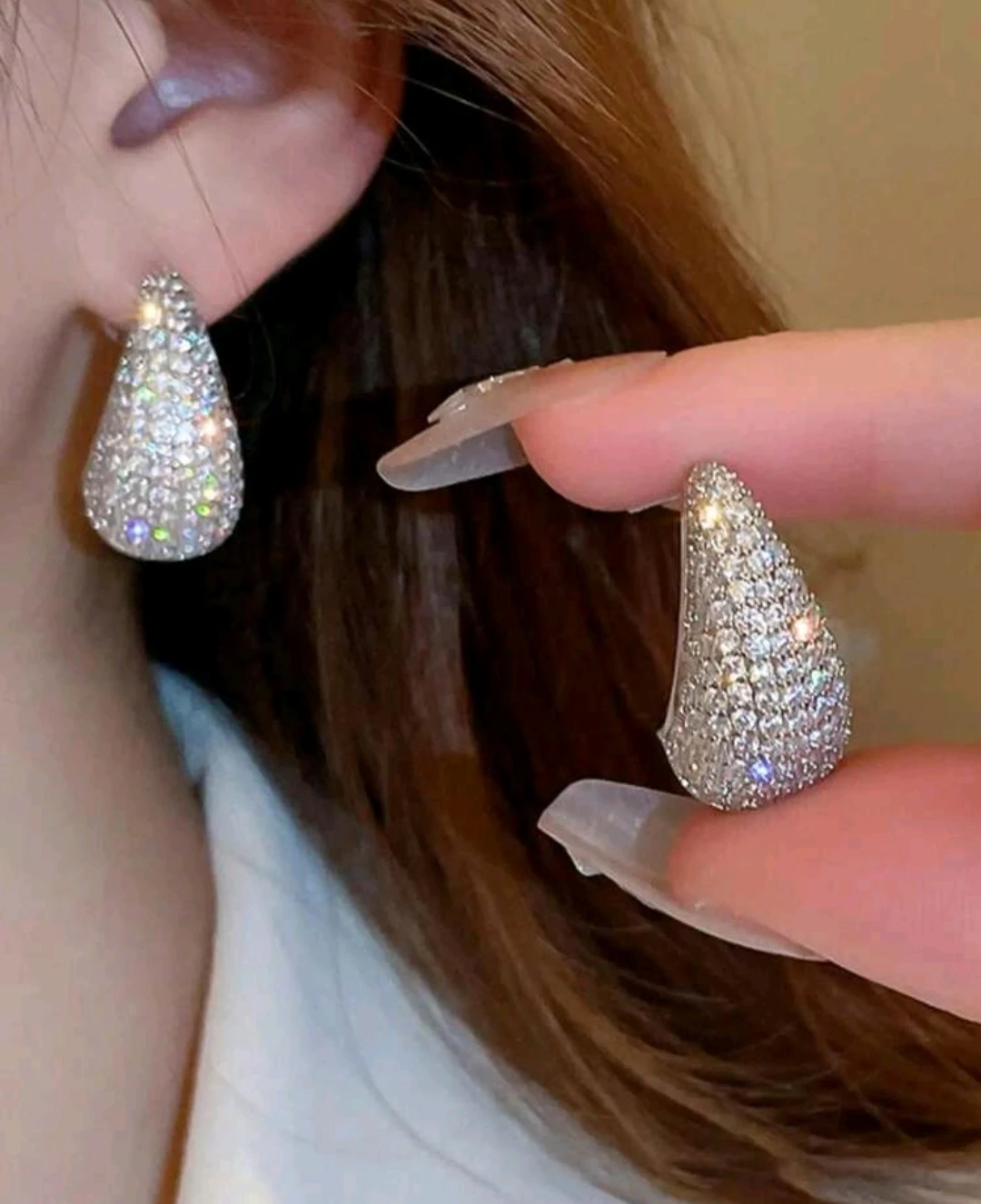 Aretes forma de gota plateado
