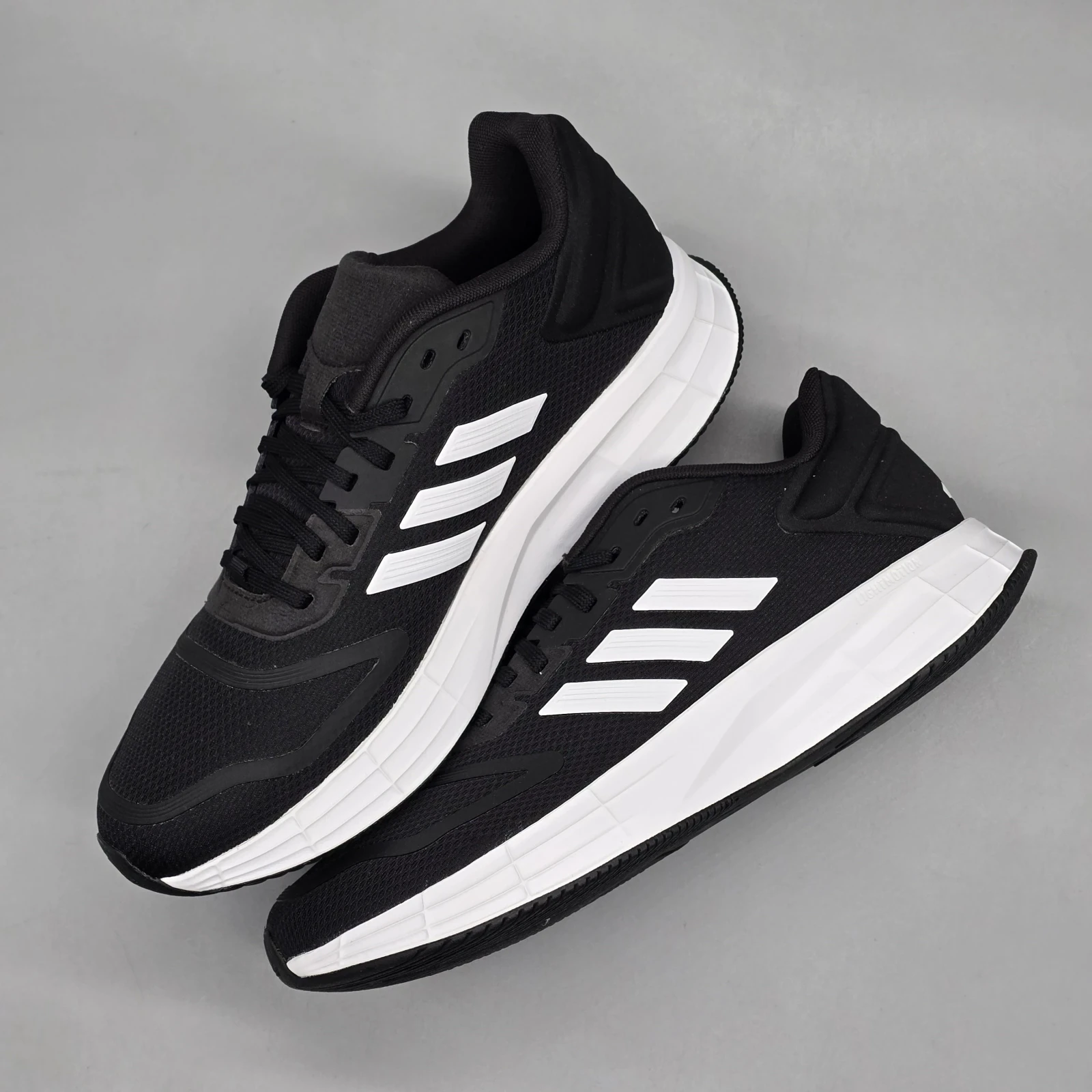 ADIDAS DURAMO 10  9