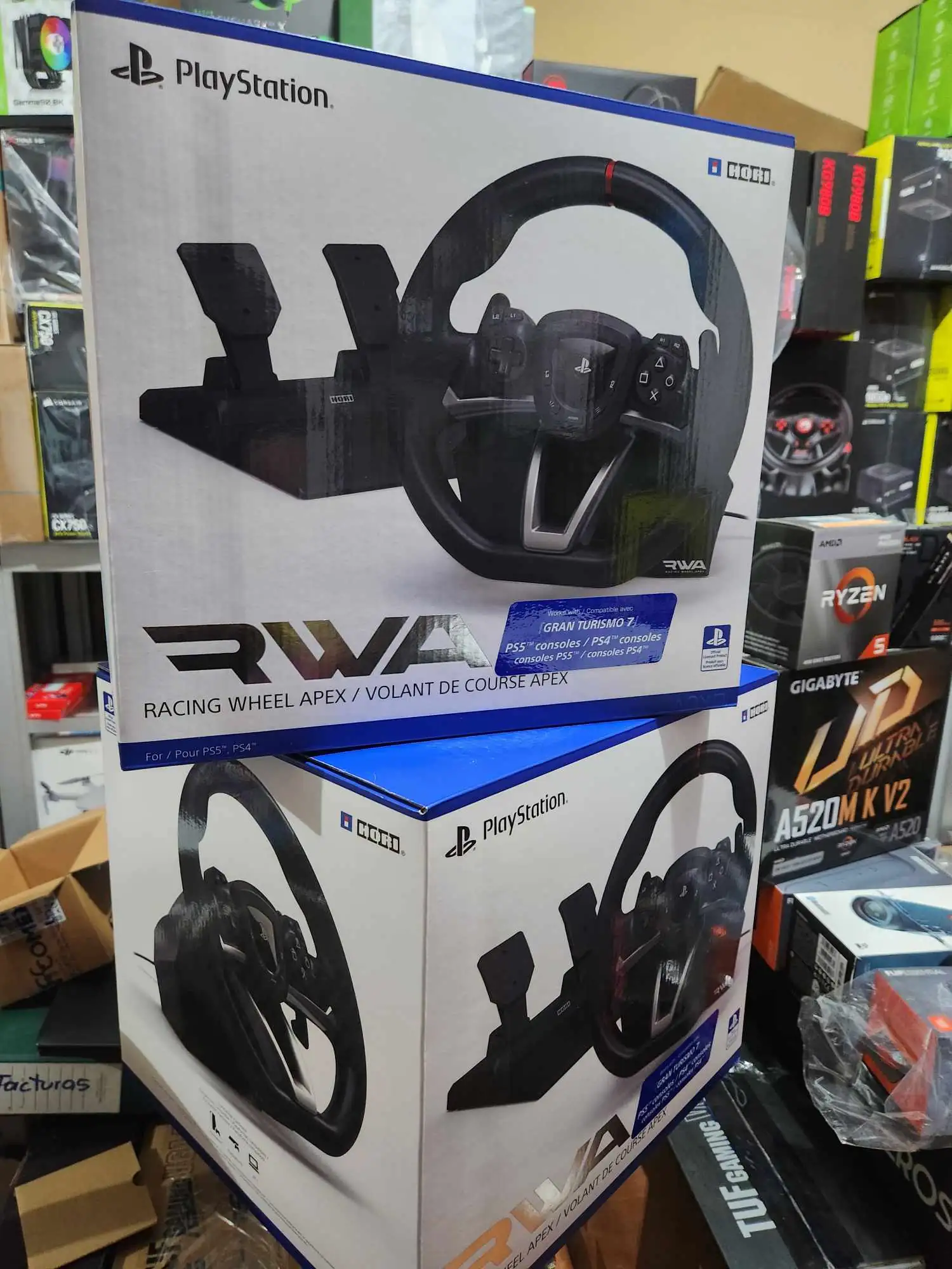 Volante Hori Racing Wheel Apex para Playstation 5, PlayStation 4 y PC  3