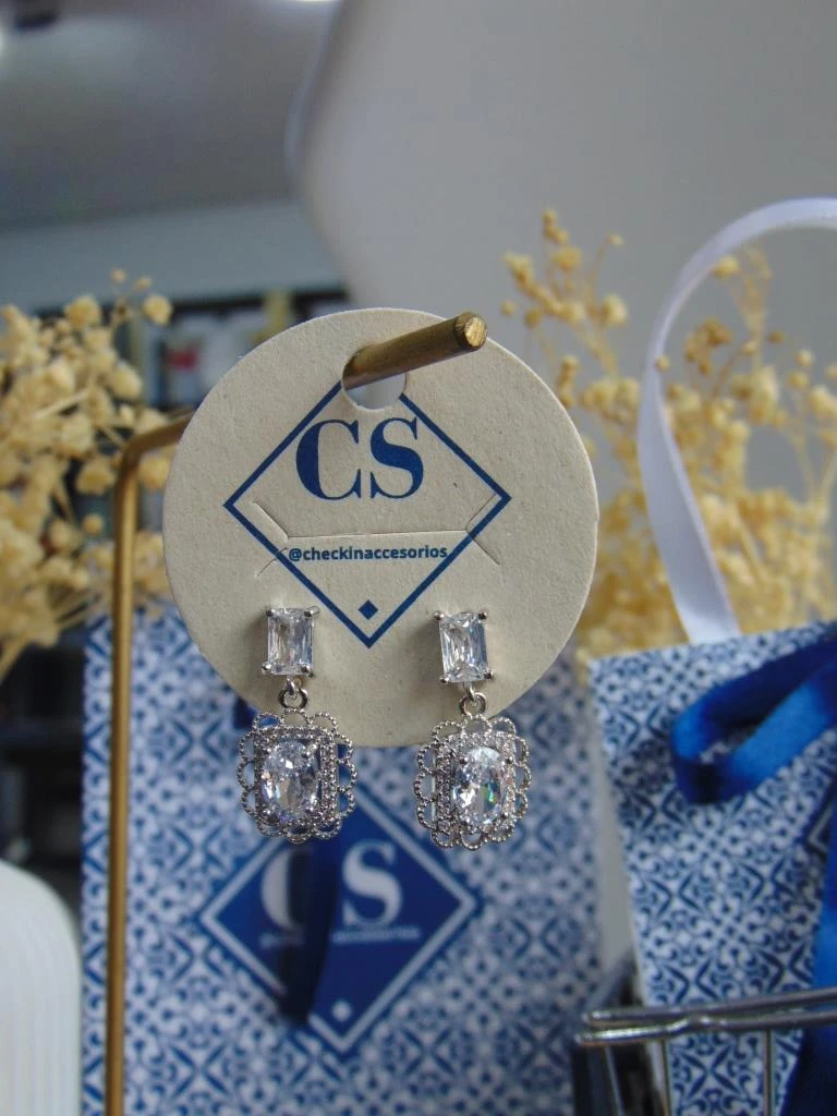 ARETES RODIO PLATE CUADRADOS CON MAXI CIRCON 2
