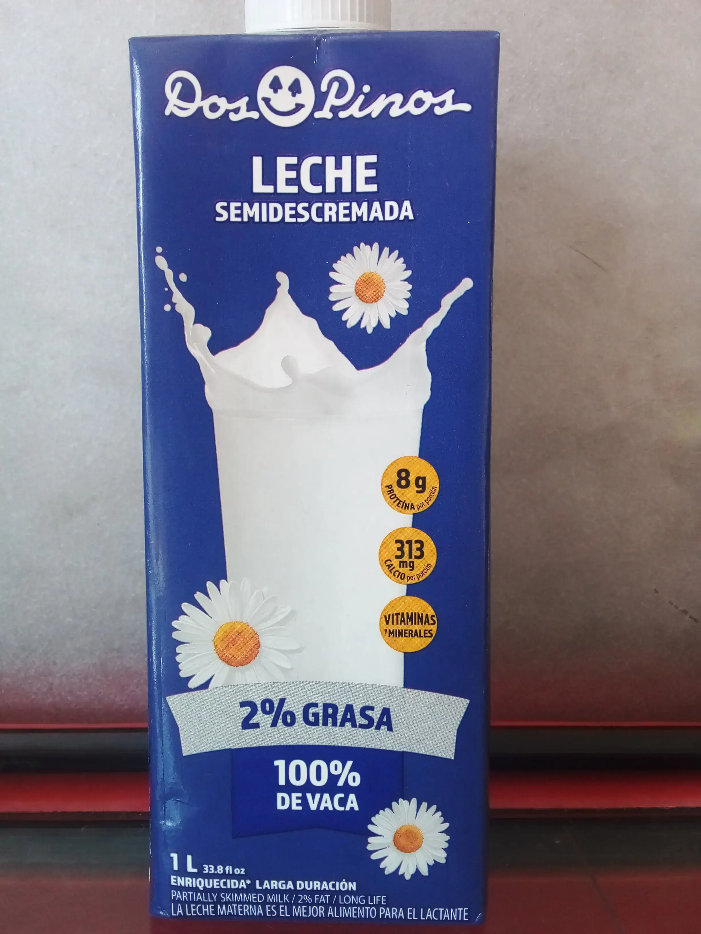 Leche semidescremada de 1 litro 