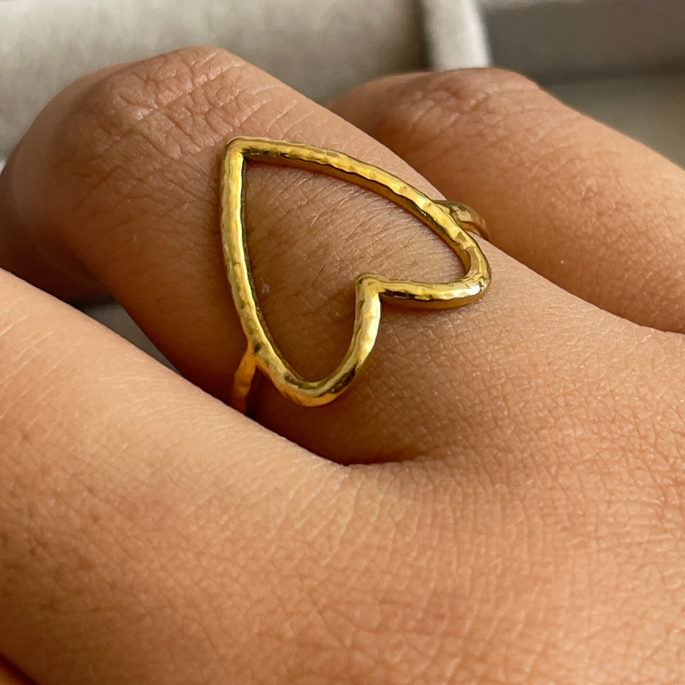 Anillo corazon largo