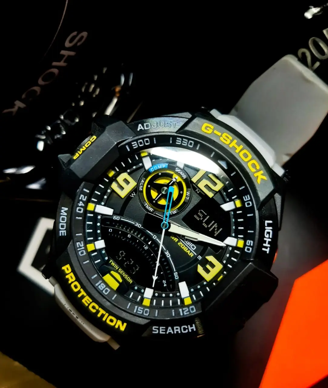 CASIO G-SHOCK DIGITAL 