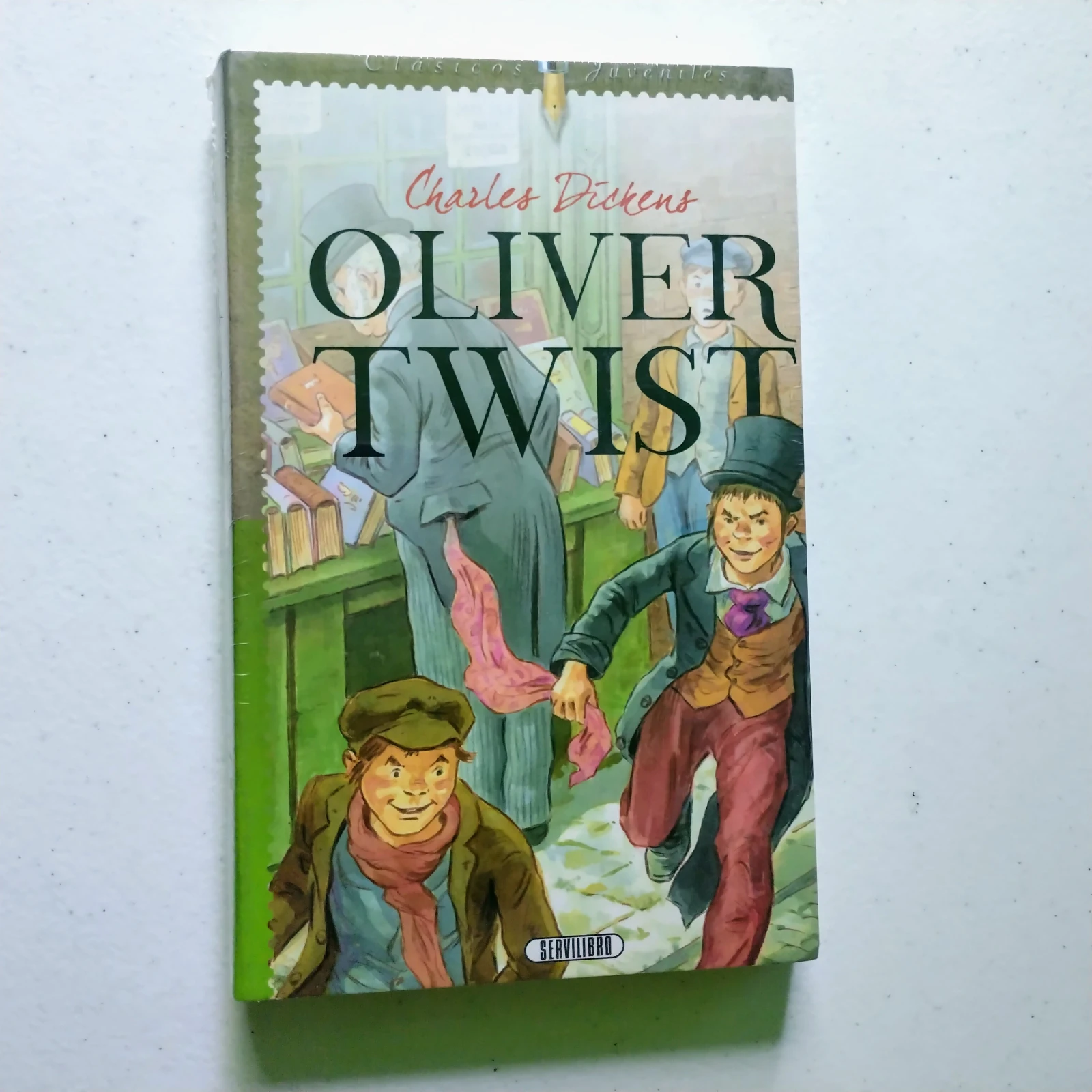 Oliver Twist, Charles Dickens, nuevo