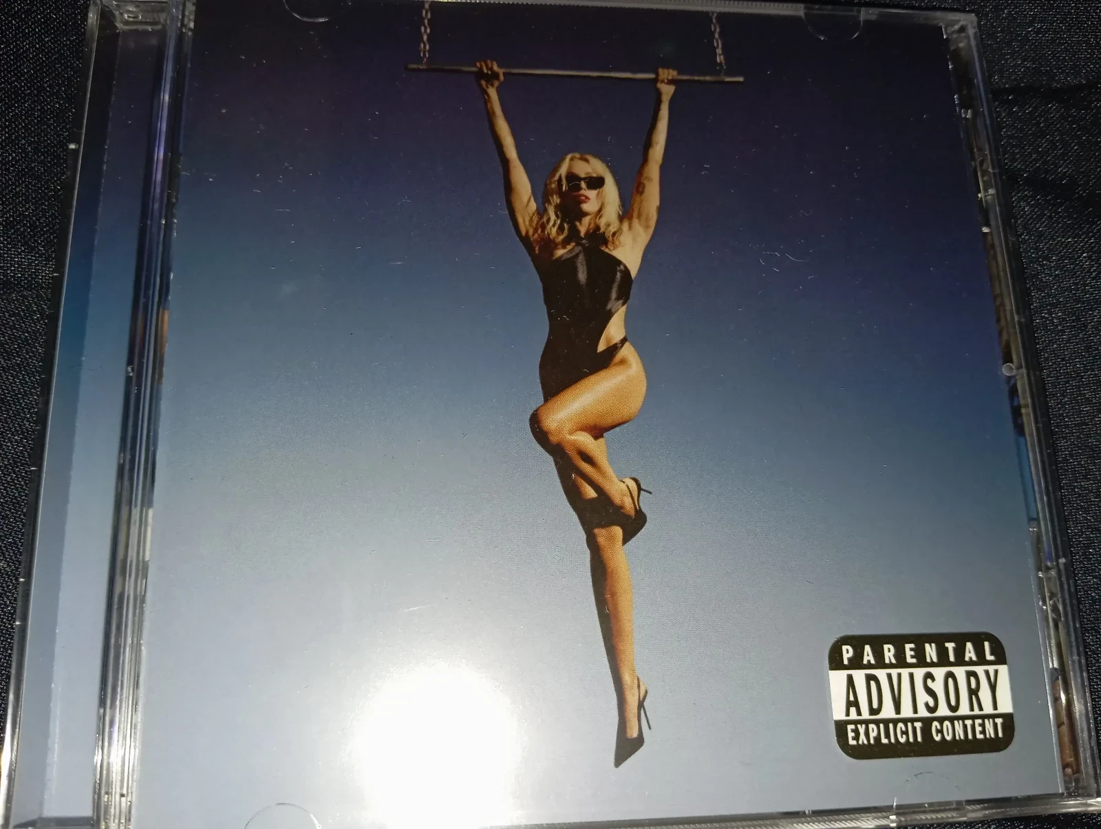 Miley Cyrus - Endless Summer Vacation (USA.)