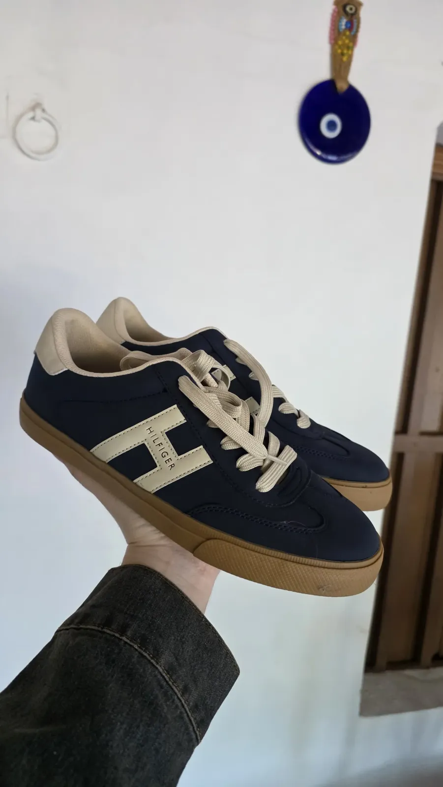 Tommy Hilfiger Maisie shoes women 9 USA 