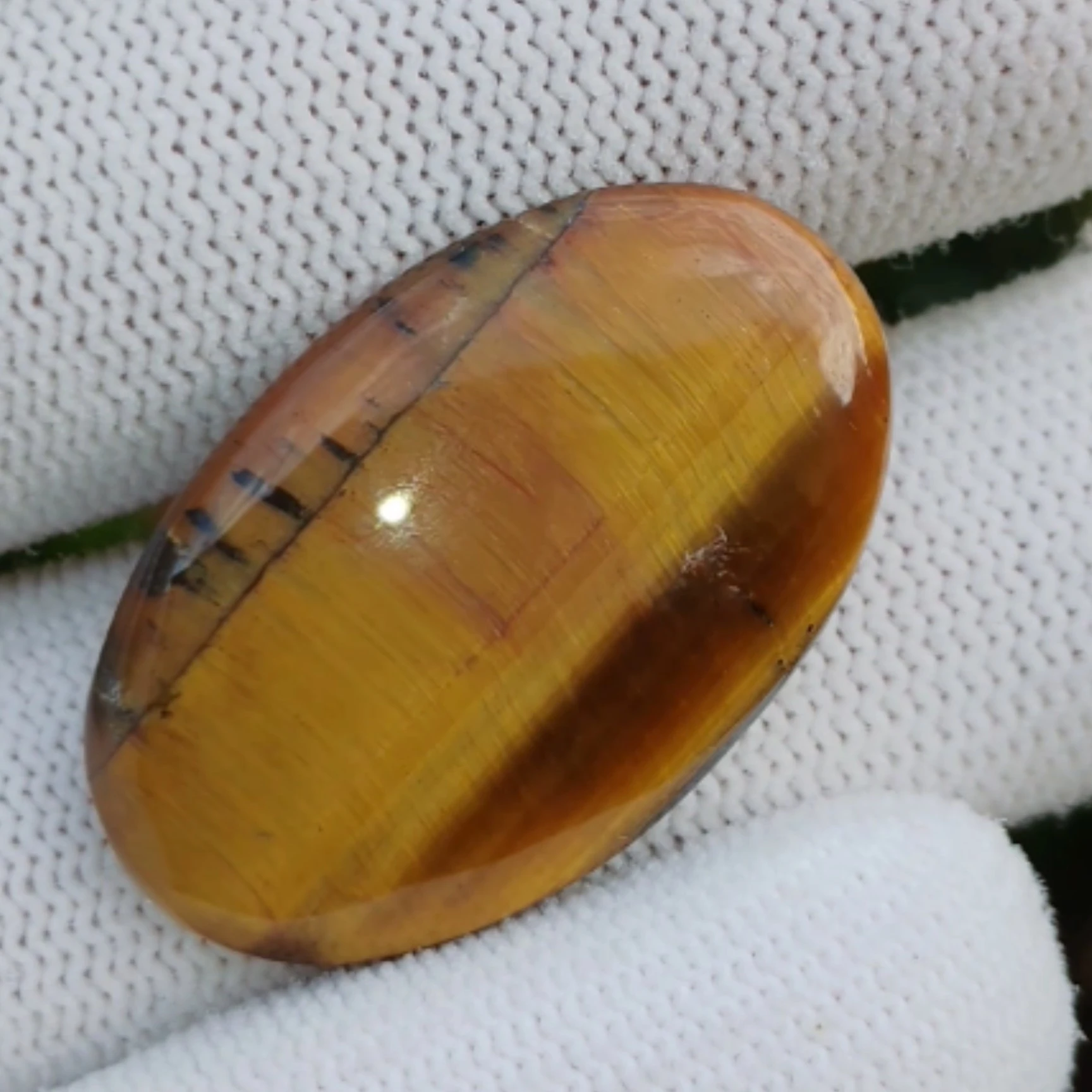 Cabujon de ojo de tigre de 29 x 18 mm 2