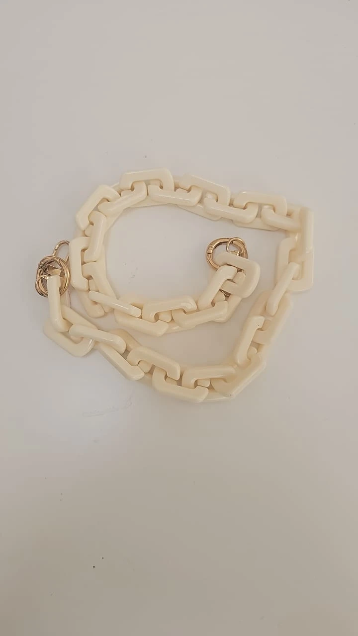 CADENAS DE 60CM ACRILICAS 4