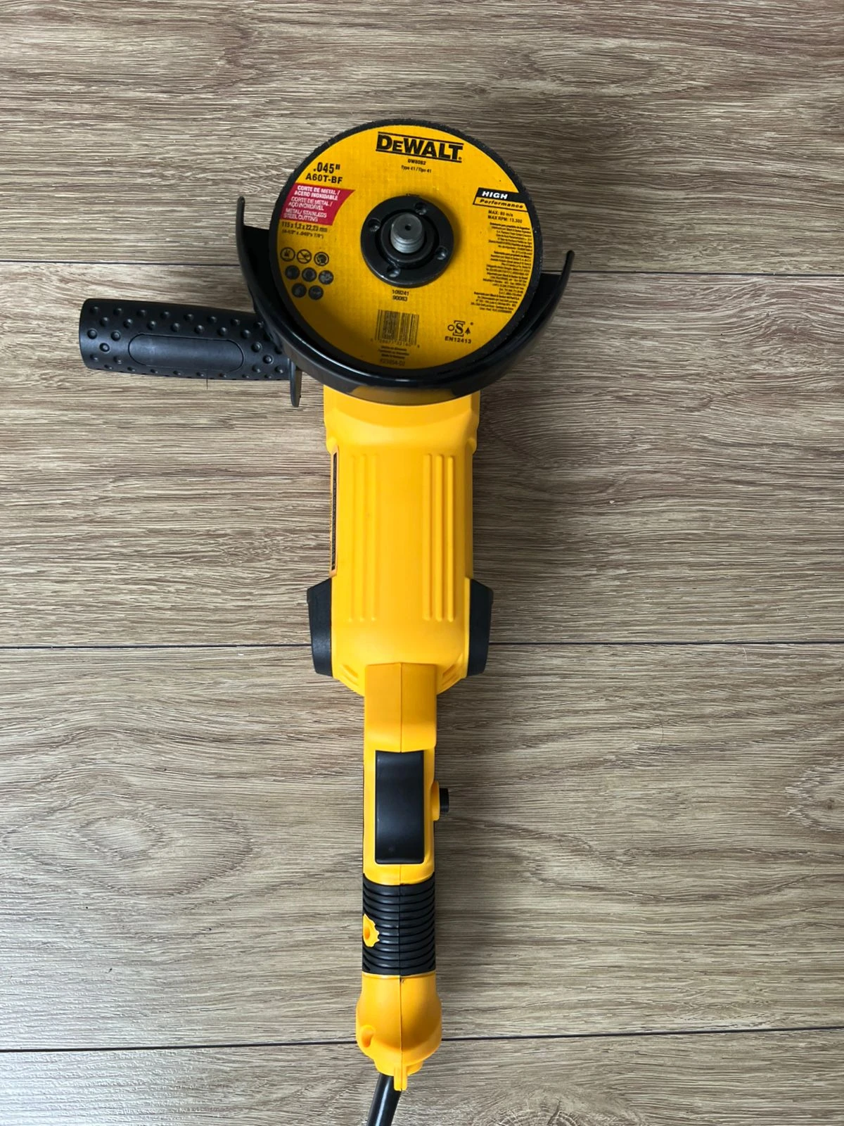 Pulidora Dewalt Cola raton  5