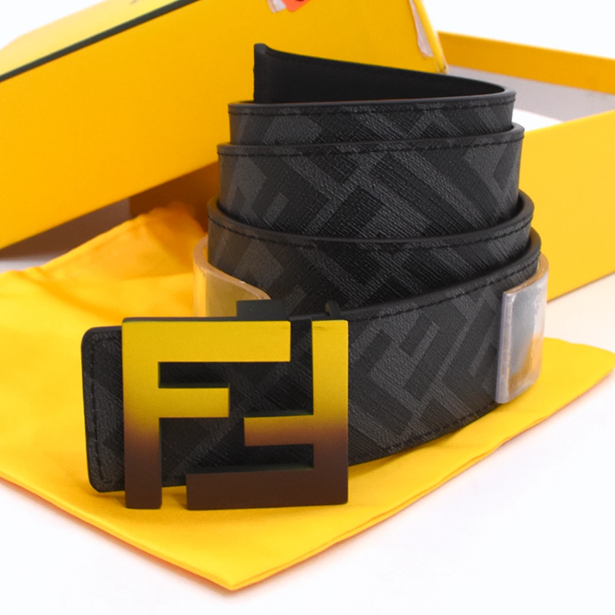 Cinturon Fendi 6