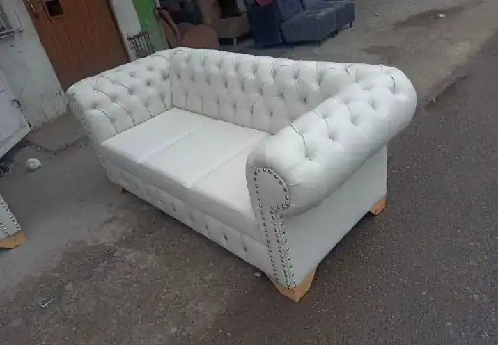 Sofa Chesterfield 3 Puestos  2