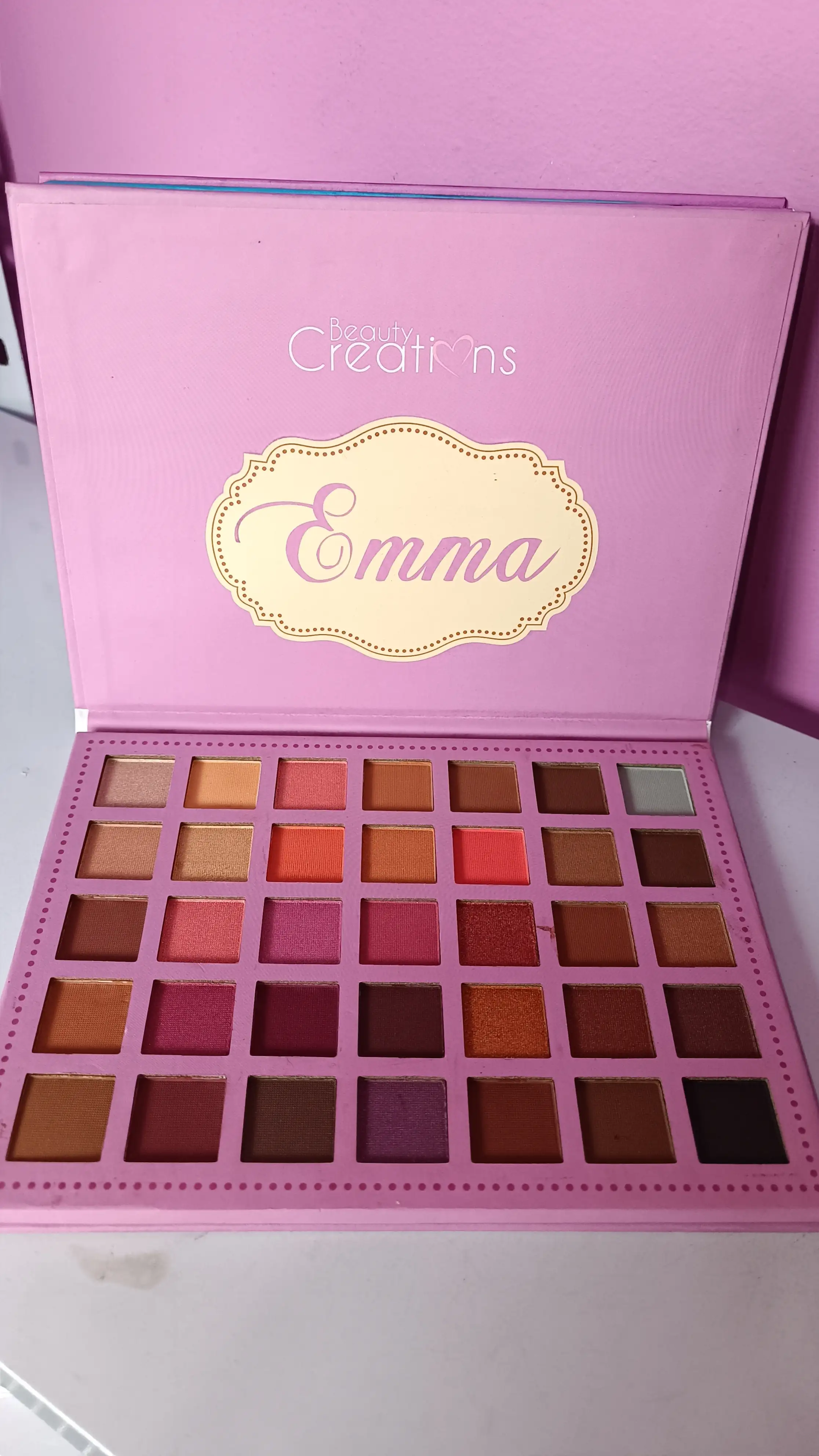 PALETA DE SOMBRAS X 35 TONOS