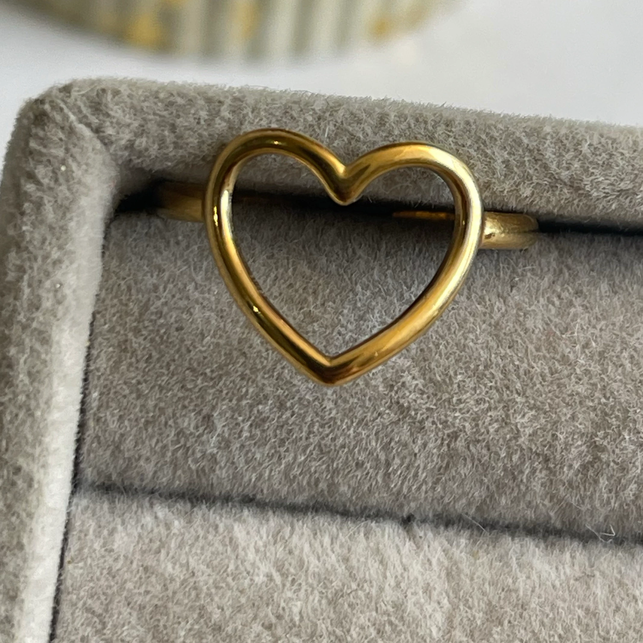 ANILLO CORAZON CORTO 2