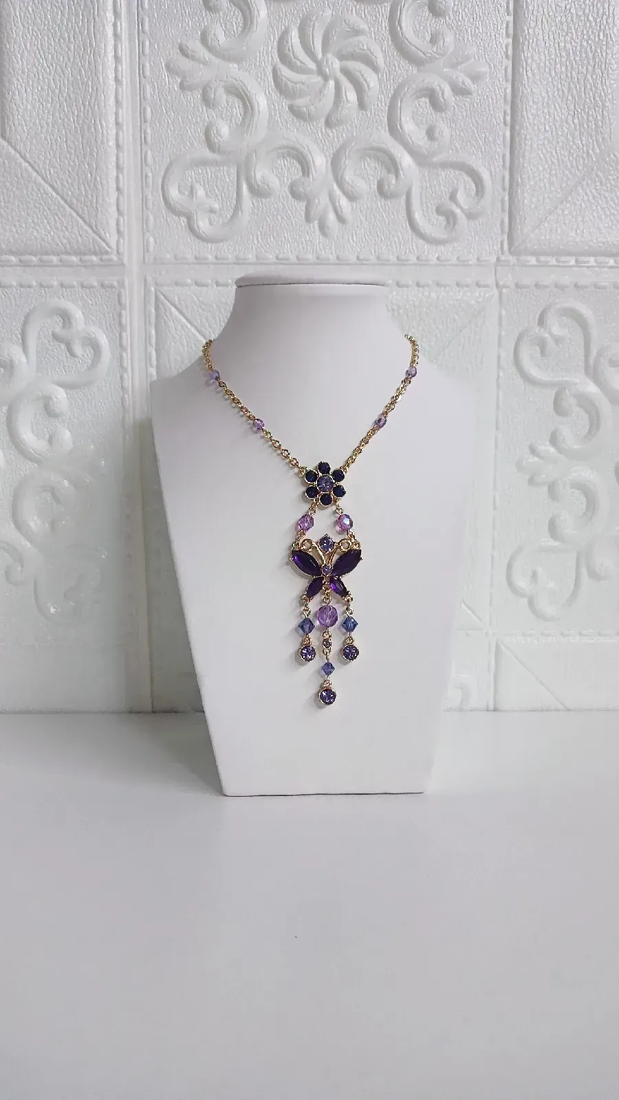 Collar Mariposa Yanbal